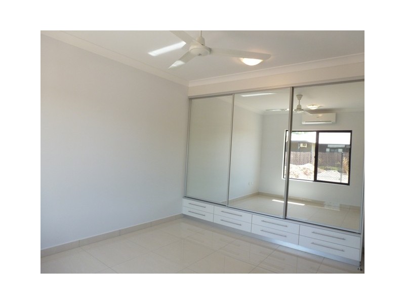 8 Haydon Street, Rosebery NT 0832