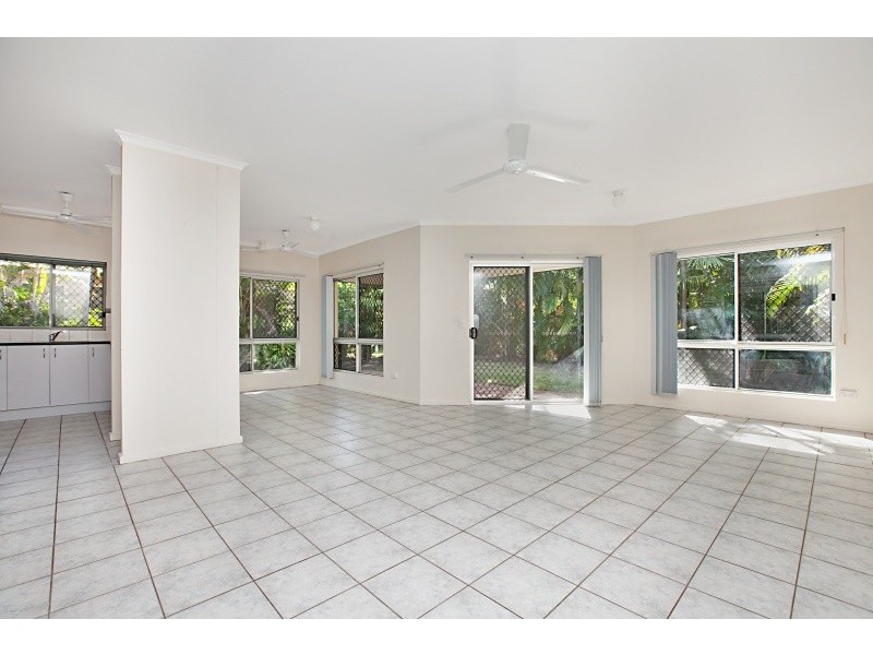 160 Woodlake Boulevard, Durack NT 0830