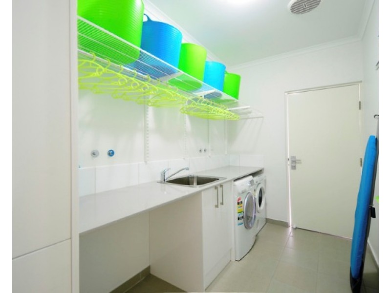 58 Odegaard Drive, Rosebery NT 0832