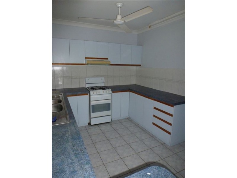 13 Songlark Street, Bakewell NT 0832