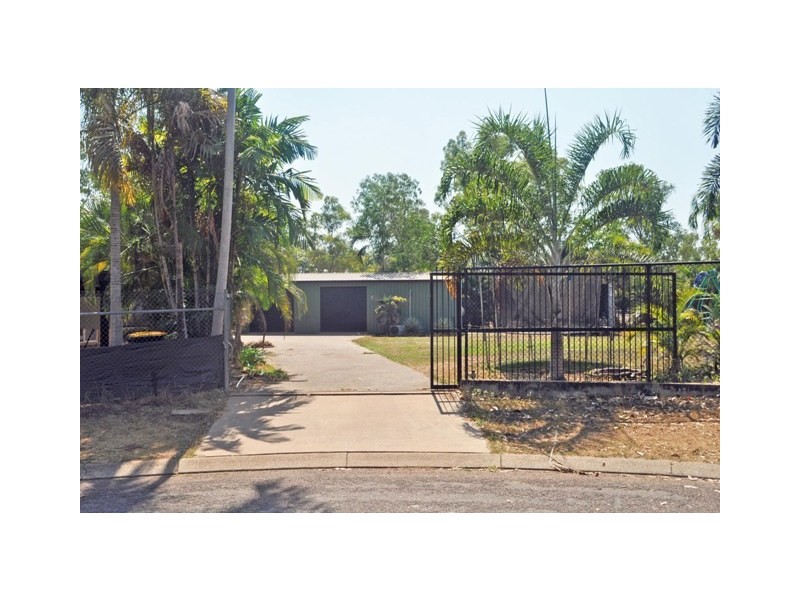 4 Troughton Court, Woodroffe NT 0830