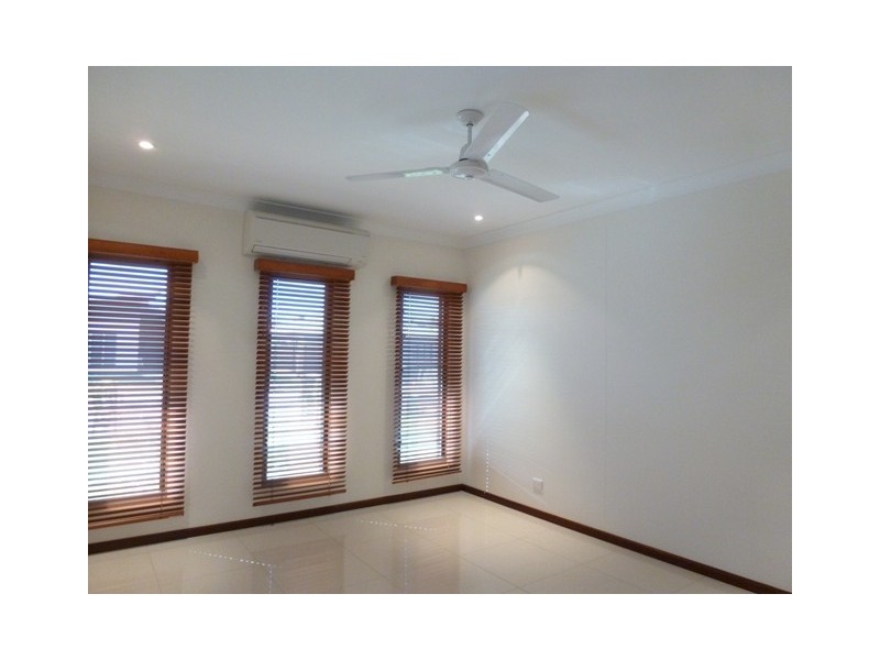 4 Stephanie Street, Bellamack NT 0832