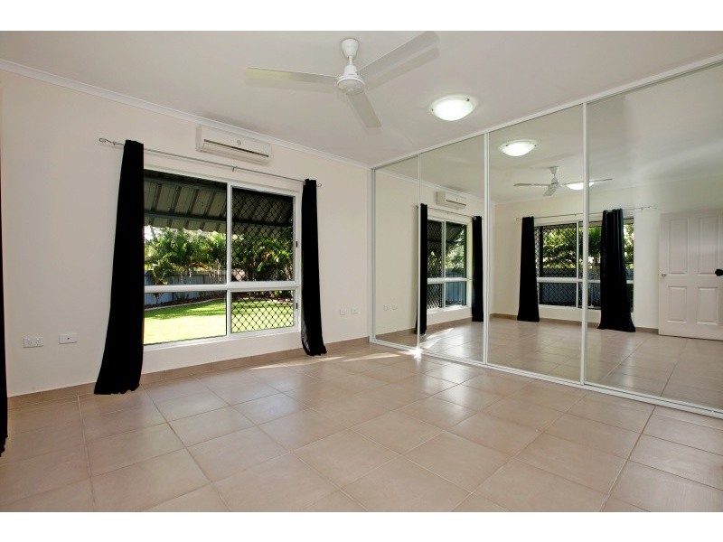 2/2 Priore Court, Moulden NT 0830