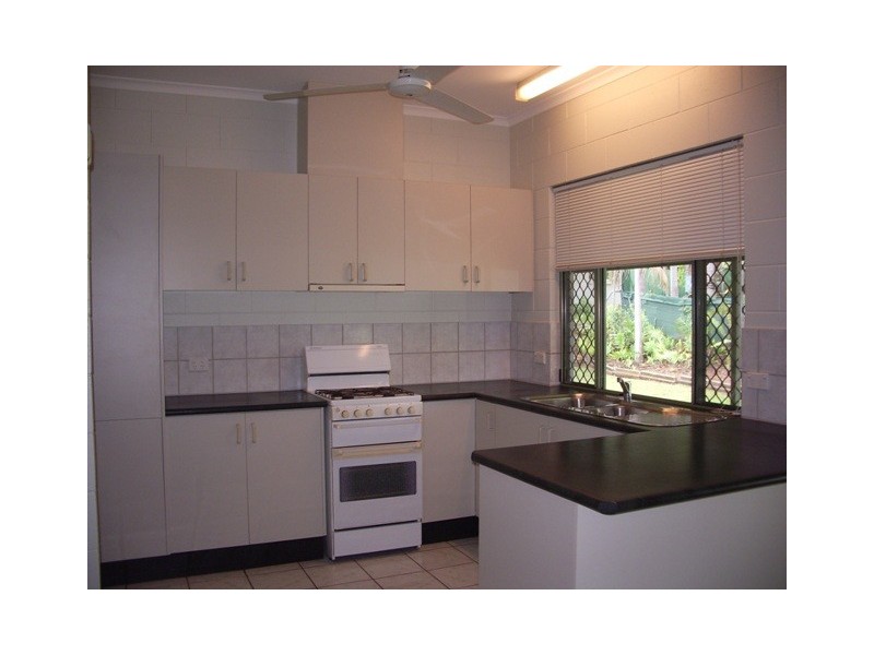 9 Lulworth Court, Gray NT 0830