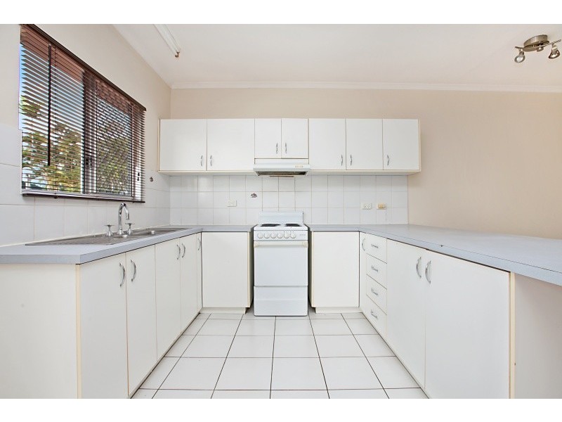 27/16 McGuire Gardens, Moulden NT 0830