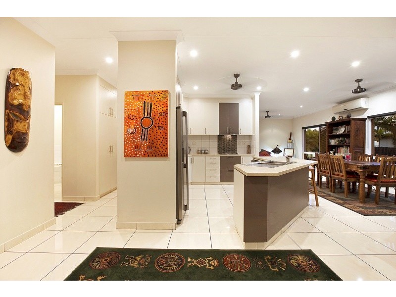 13 Savage Close, Farrar NT 0830