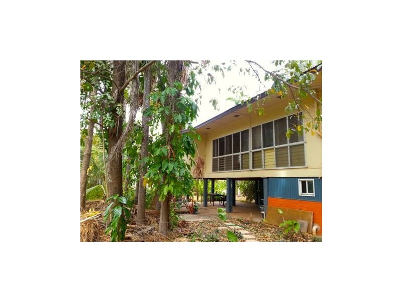 17 Turana Street, Batchelor NT 0845