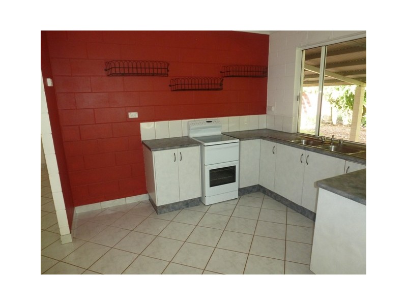16 Antares Court, Woodroffe NT 0830