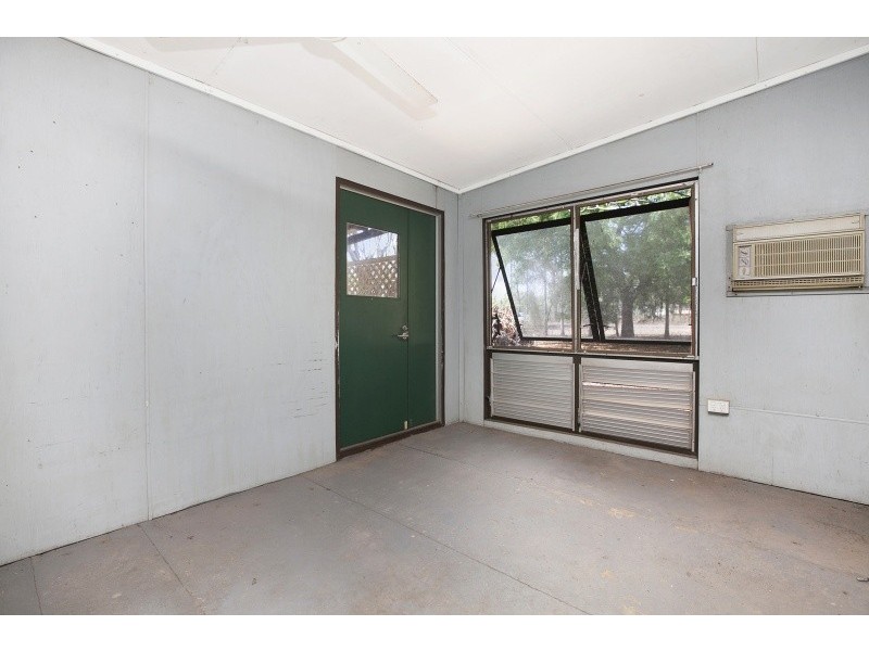 5 Donington Place, Howard Springs NT 0835