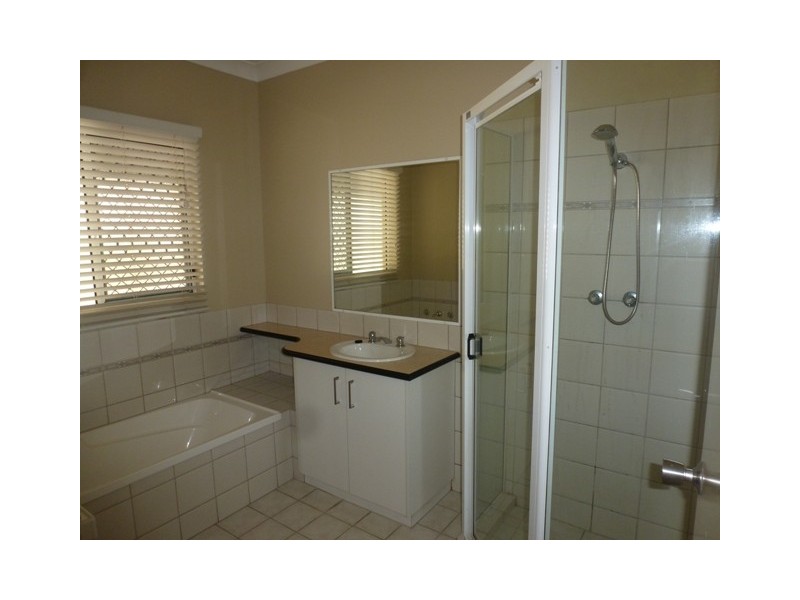 16 Negri Street, Bakewell NT 0832