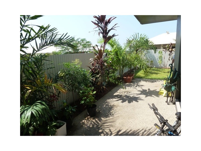 4/11 Browne Place, Rosebery NT 0832