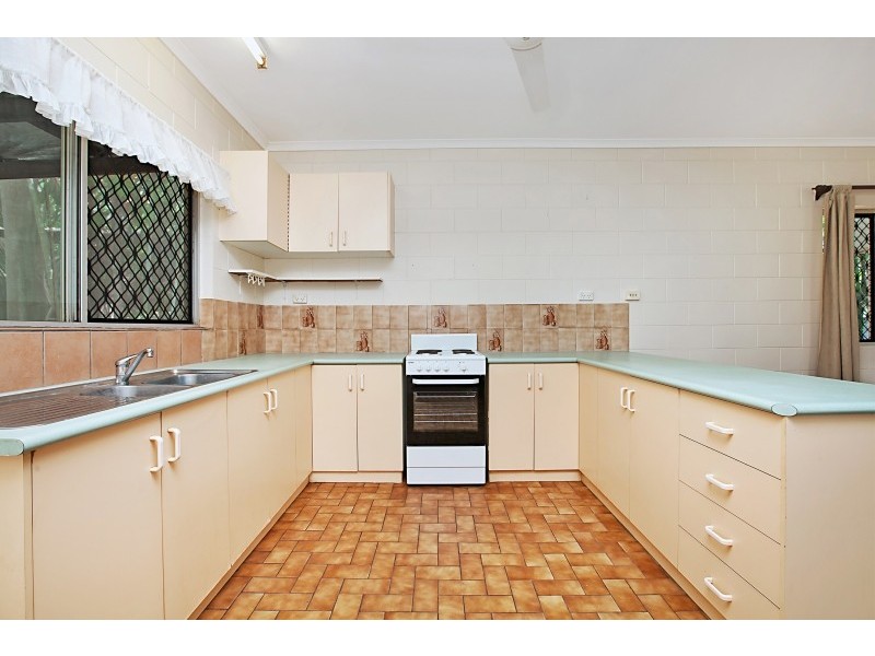 39 Essington Avenue, Gray NT 0830