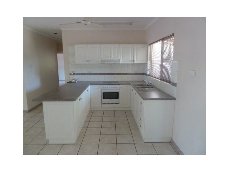 11 Beacon Court, Woodroffe NT 0830