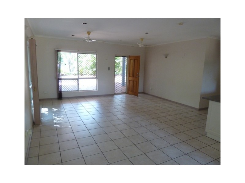 11 Beacon Court, Woodroffe NT 0830