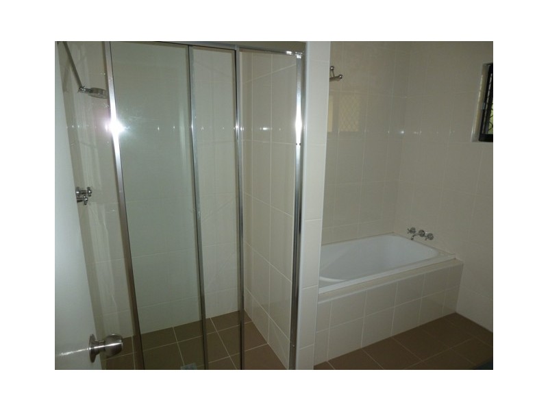 8 Edgecumbe  Court, Gray NT 0830