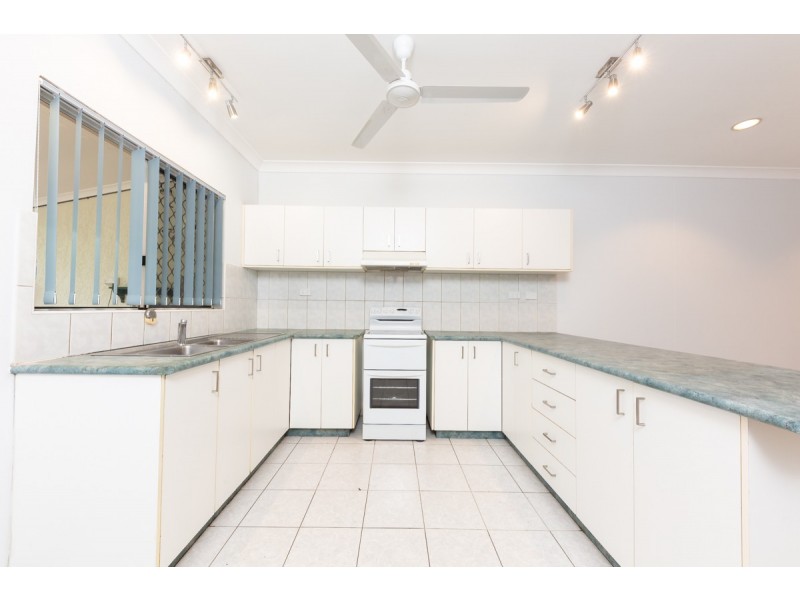 1/49 Victoria Drive, Gray NT 0830