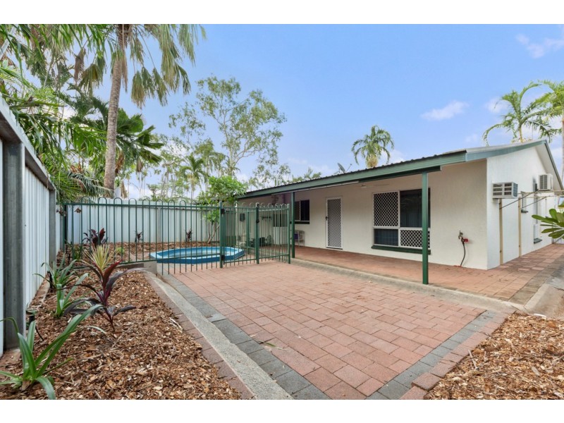1/49 Victoria Drive, Gray NT 0830