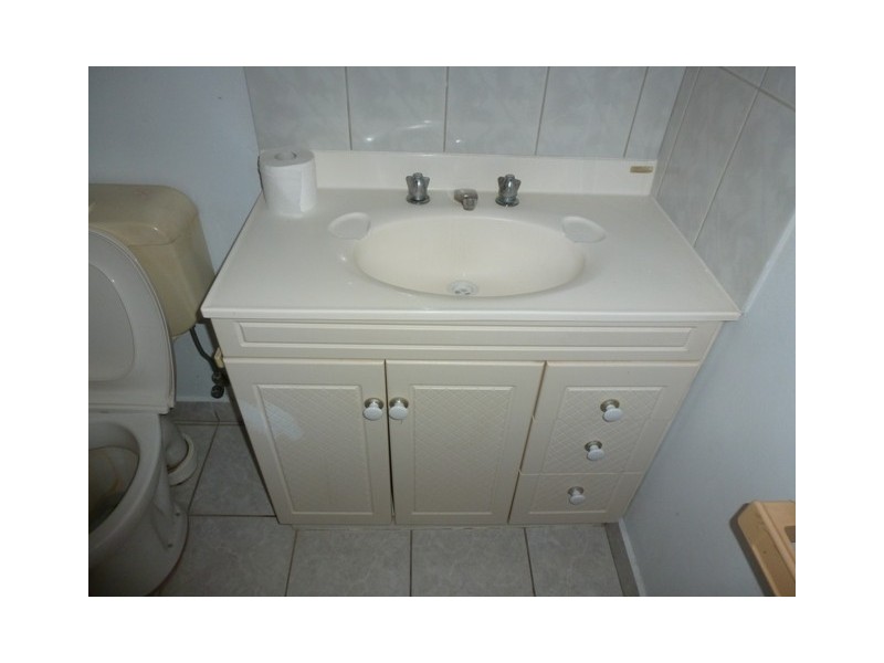 1/49 Victoria Parade, Gray NT 0830