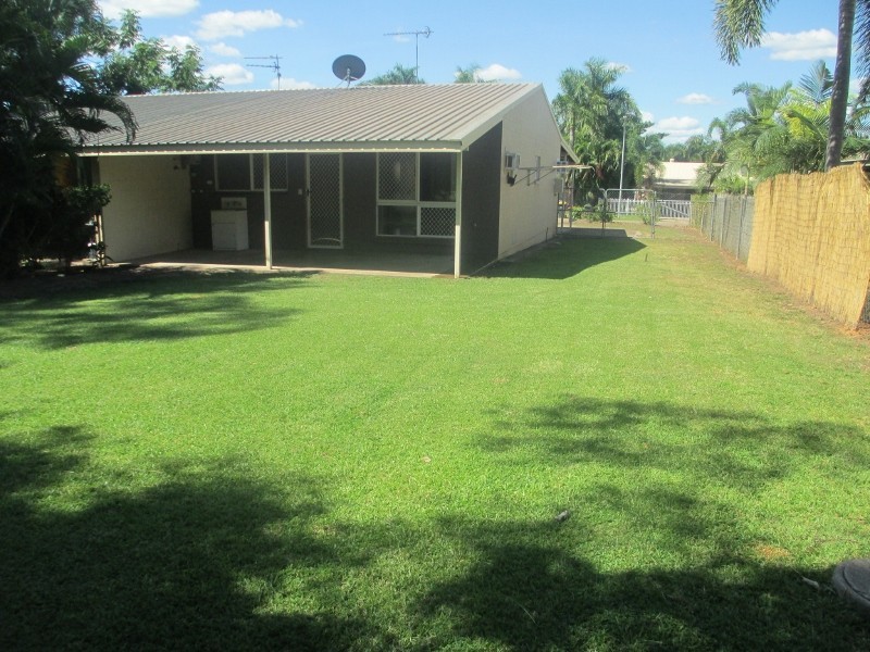 2/2 Landsborough Terrace, Bakewell NT 0832