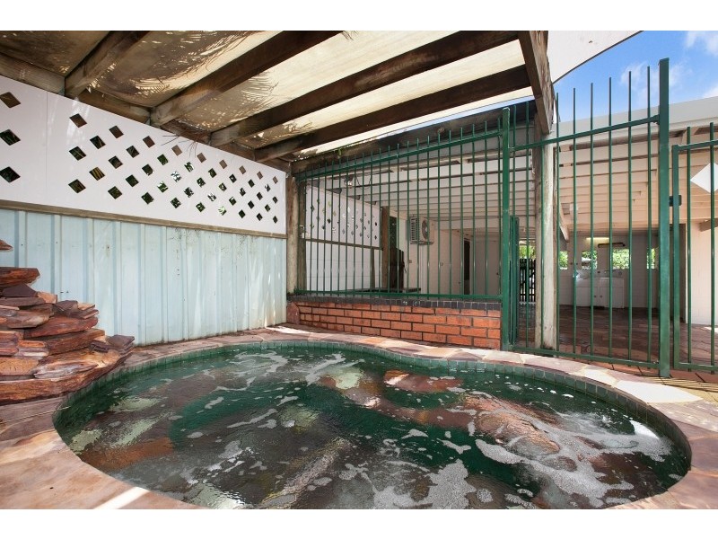 7 Yarunga Street, Moulden NT 0830