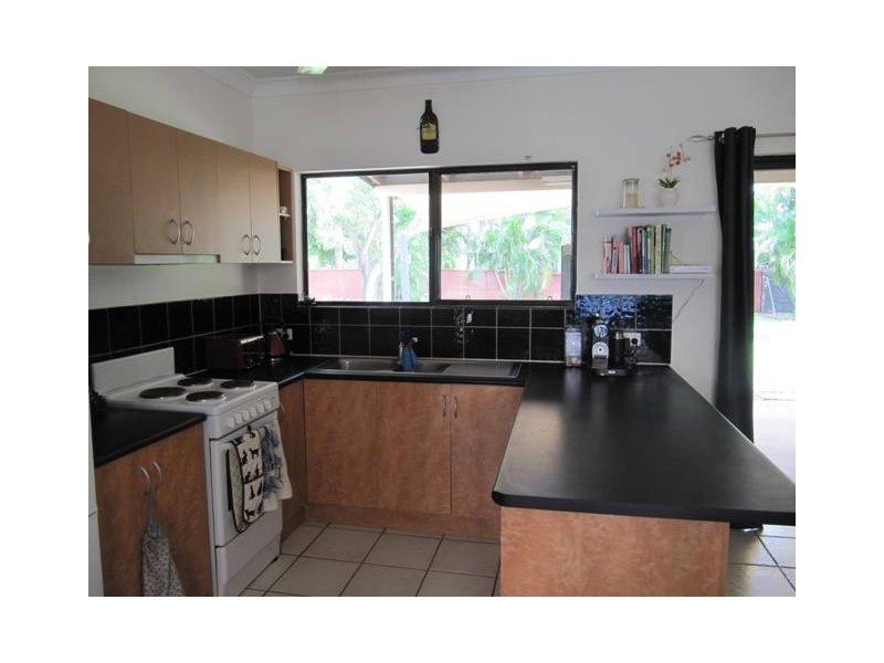 16 Rudolph Court, Bakewell NT 0832