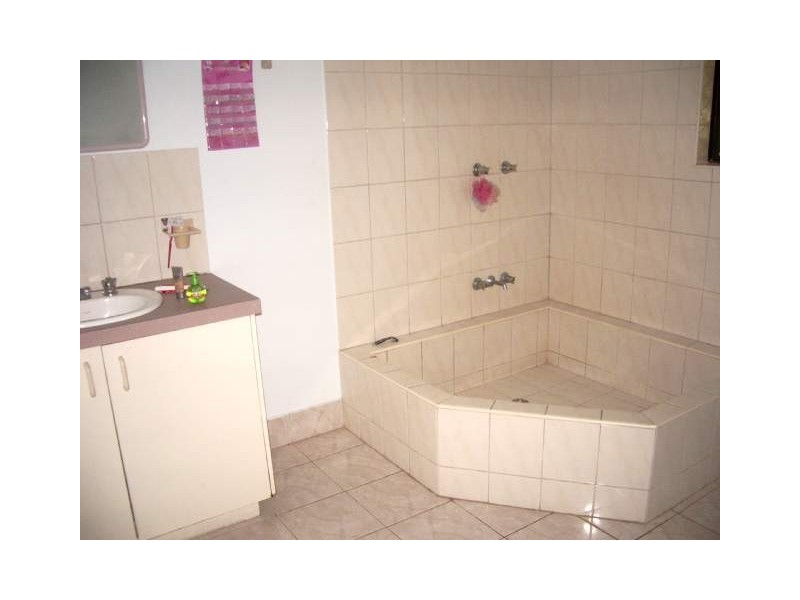 76 James Circuit, Woodroffe NT 0830