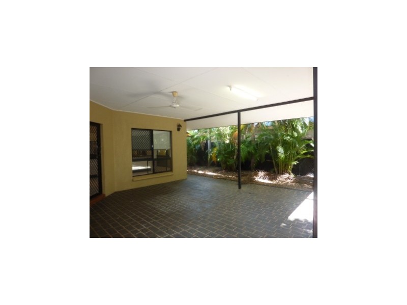24 Phoenix Circuit, Durack NT 0830