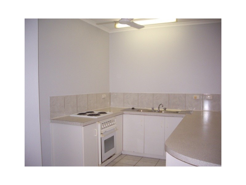 11/25 Lorna Lim Terrace, Driver NT 0830