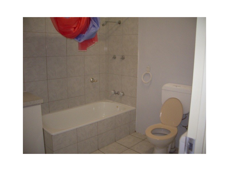 11/25 Lorna Lim Terrace, Driver NT 0830