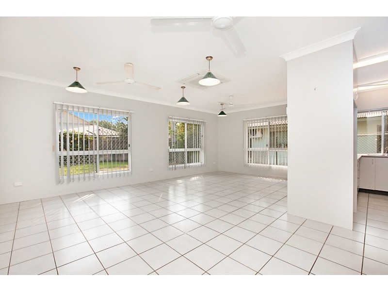 33 Woodlake Boulevard, Durack NT 0830