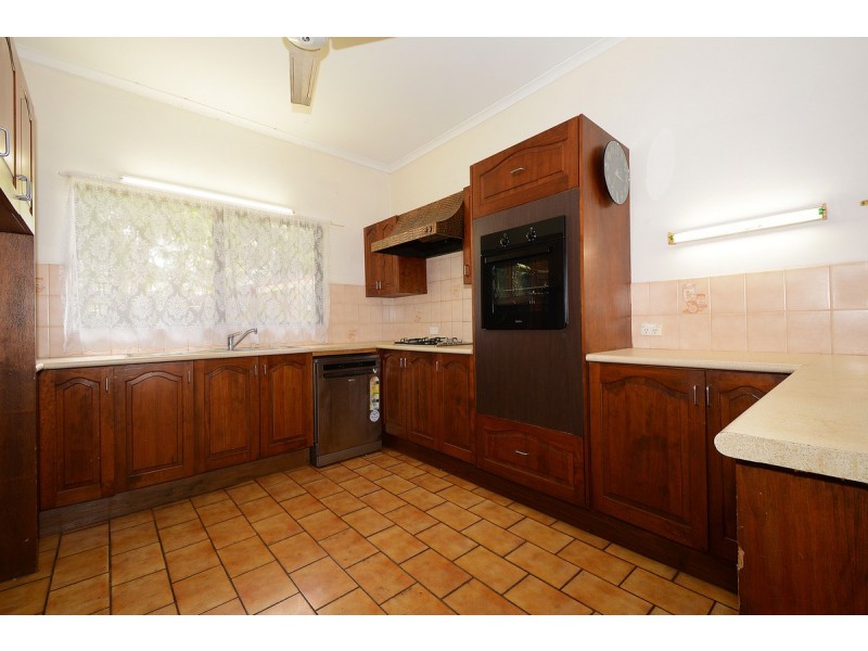 37 Essington Avenue, Gray NT 0830