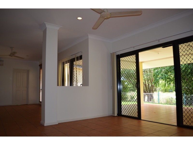 18 Crown Court, Durack NT 0830