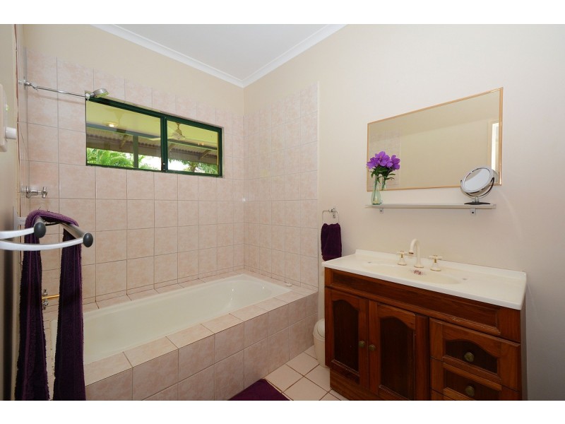 100 Carambola Road, Virginia NT 0835