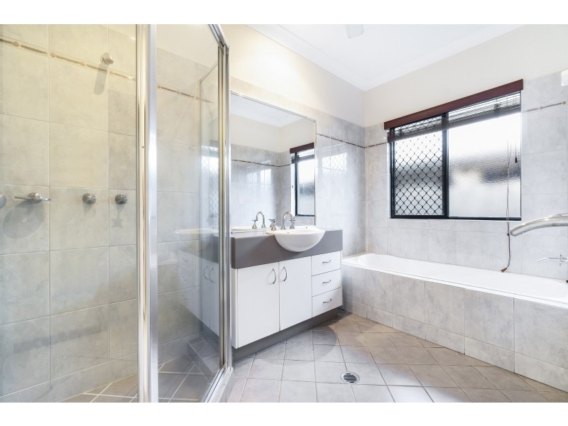 23 Fish River Way, Gunn NT 0832