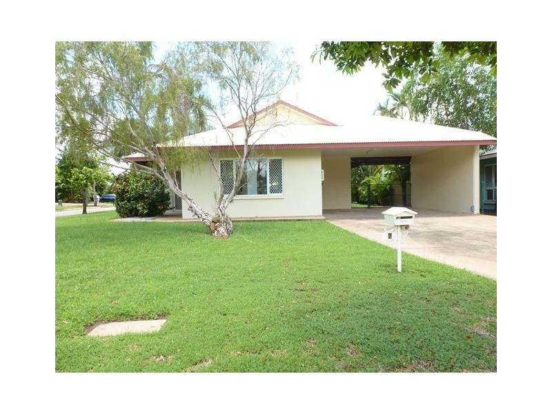 2 Murdoch Gardens, Durack NT 0830