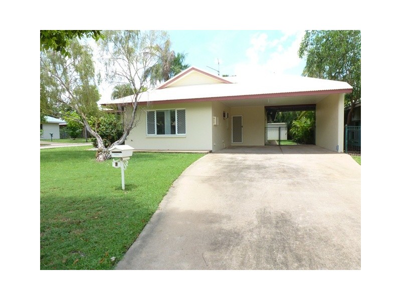 2 Murdoch Gardens, Durack NT 0830