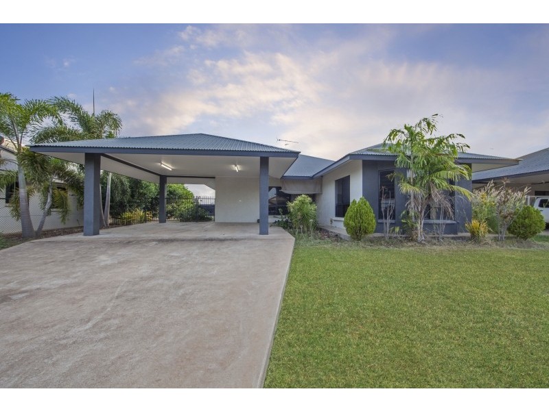 26 Richards Crescent, Rosebery NT 0832