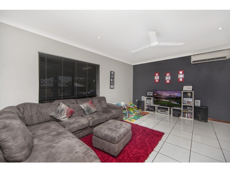 26 Richards Crescent, Rosebery NT 0832