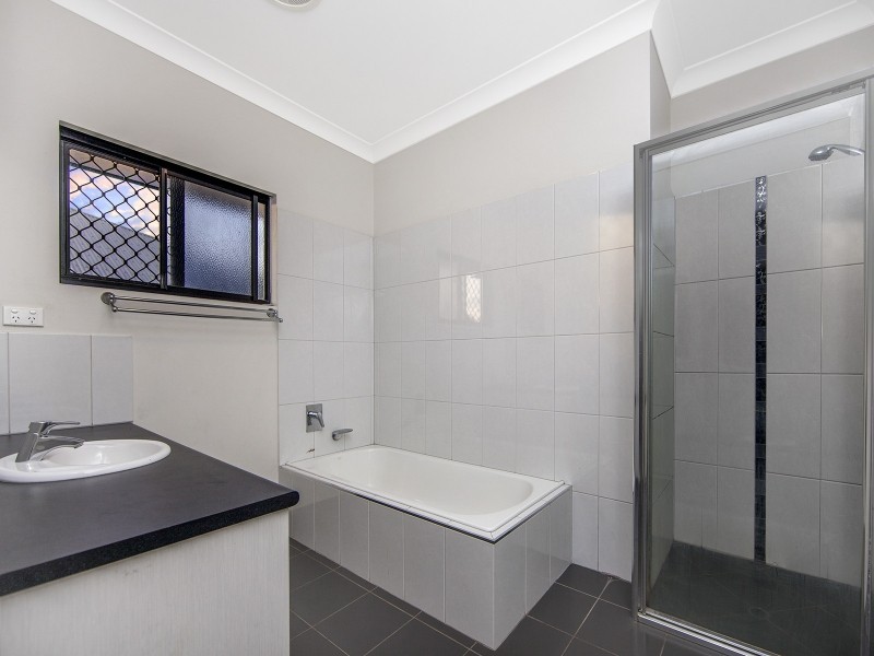 26 Richards Crescent, Rosebery NT 0832