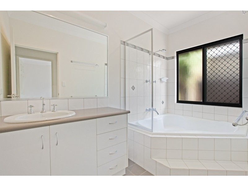 6 Helvetius Court, Durack NT 0830