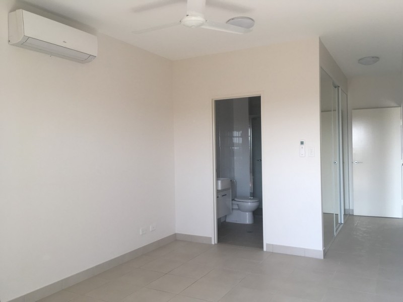 2302/2 Brisbane Crescent, Johnston NT 0832