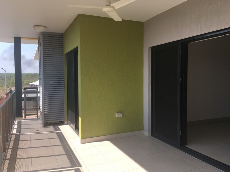 2302/2 Brisbane Crescent, Johnston NT 0832