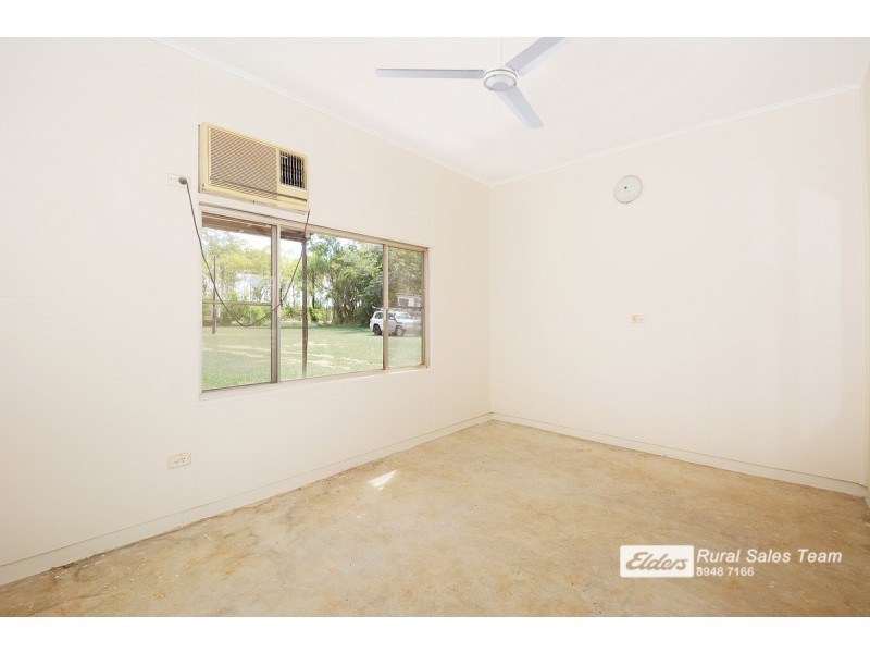 105 Stow Road, Howard Springs NT 0835