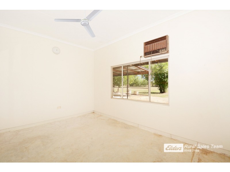 105 Stow Road, Howard Springs NT 0835