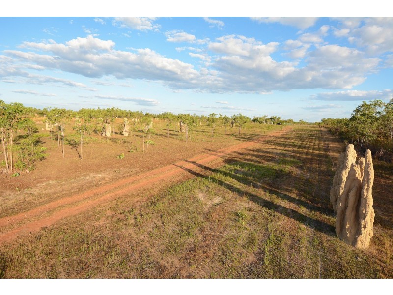 100 Mulgara Road, Berry Springs NT 0838