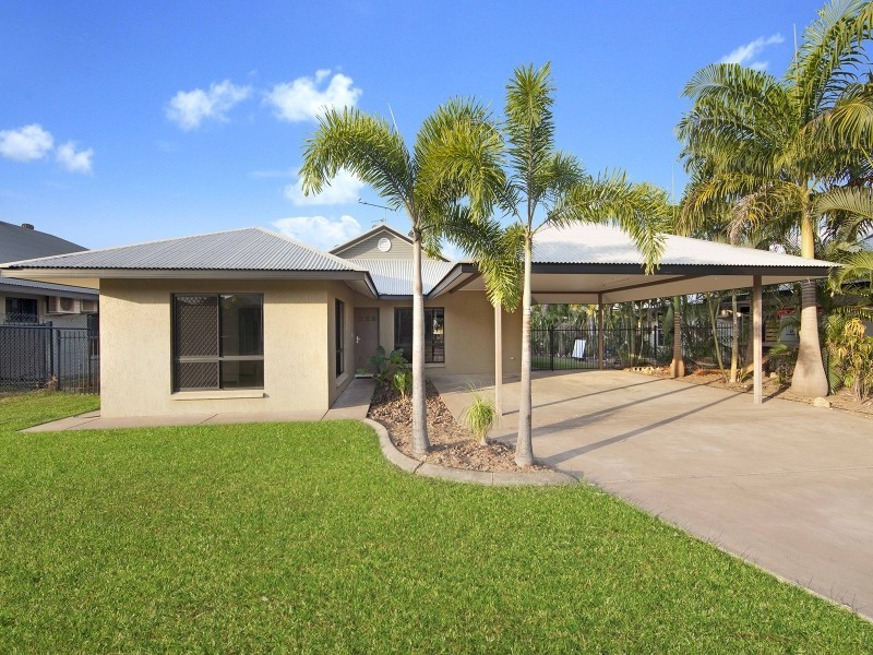 19 Richards Crescent, Rosebery NT 0832