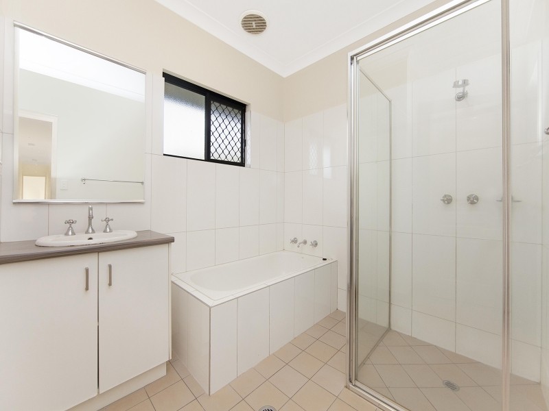 19 Richards Crescent, Rosebery NT 0832