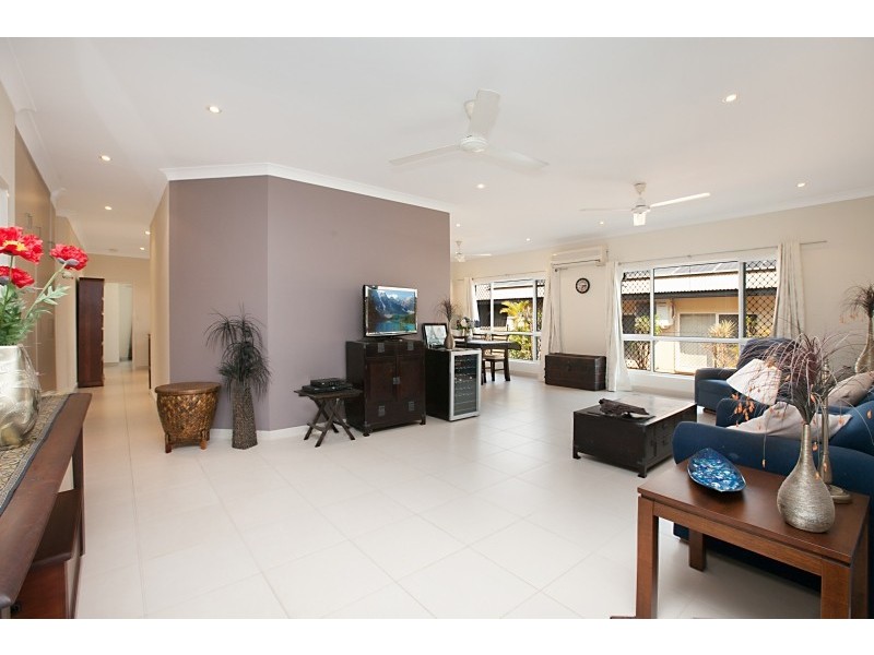 8 Zeroni Street, Rosebery NT 0832