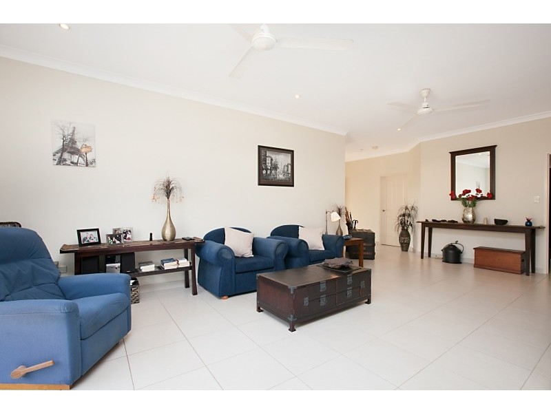 8 Zeroni Street, Rosebery NT 0832
