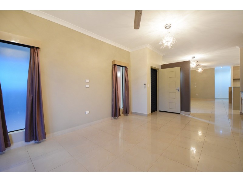 35 Hedley Place, Durack NT 0830